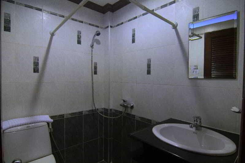 Sky Inn 2 Bangkok Exterior foto