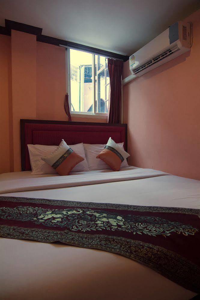 Sky Inn 2 Bangkok Exterior foto